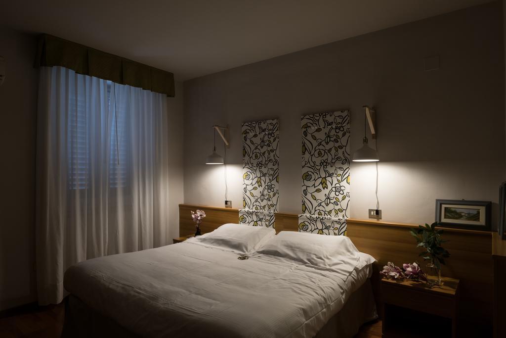 Hotel Colomba フィレンツェ エクステリア 写真