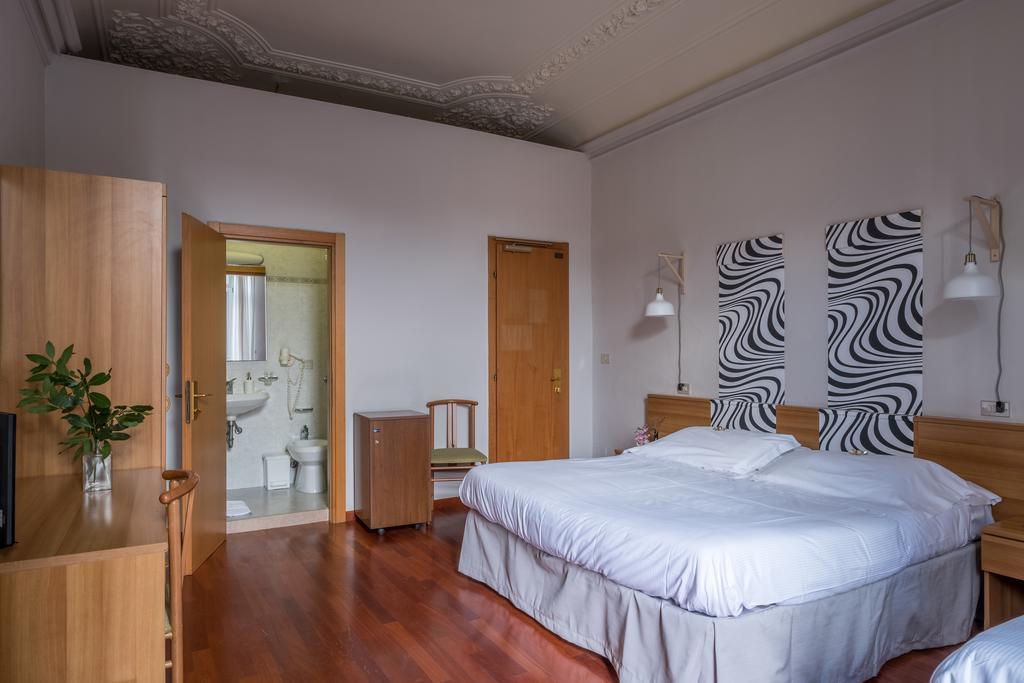 Hotel Colomba フィレンツェ エクステリア 写真