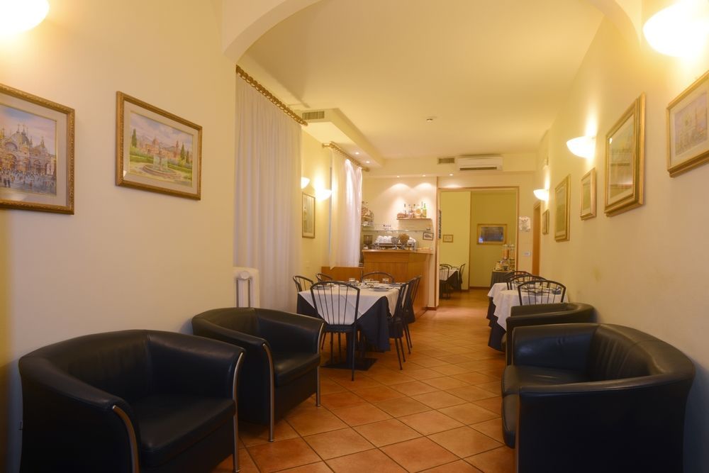 Hotel Colomba フィレンツェ エクステリア 写真