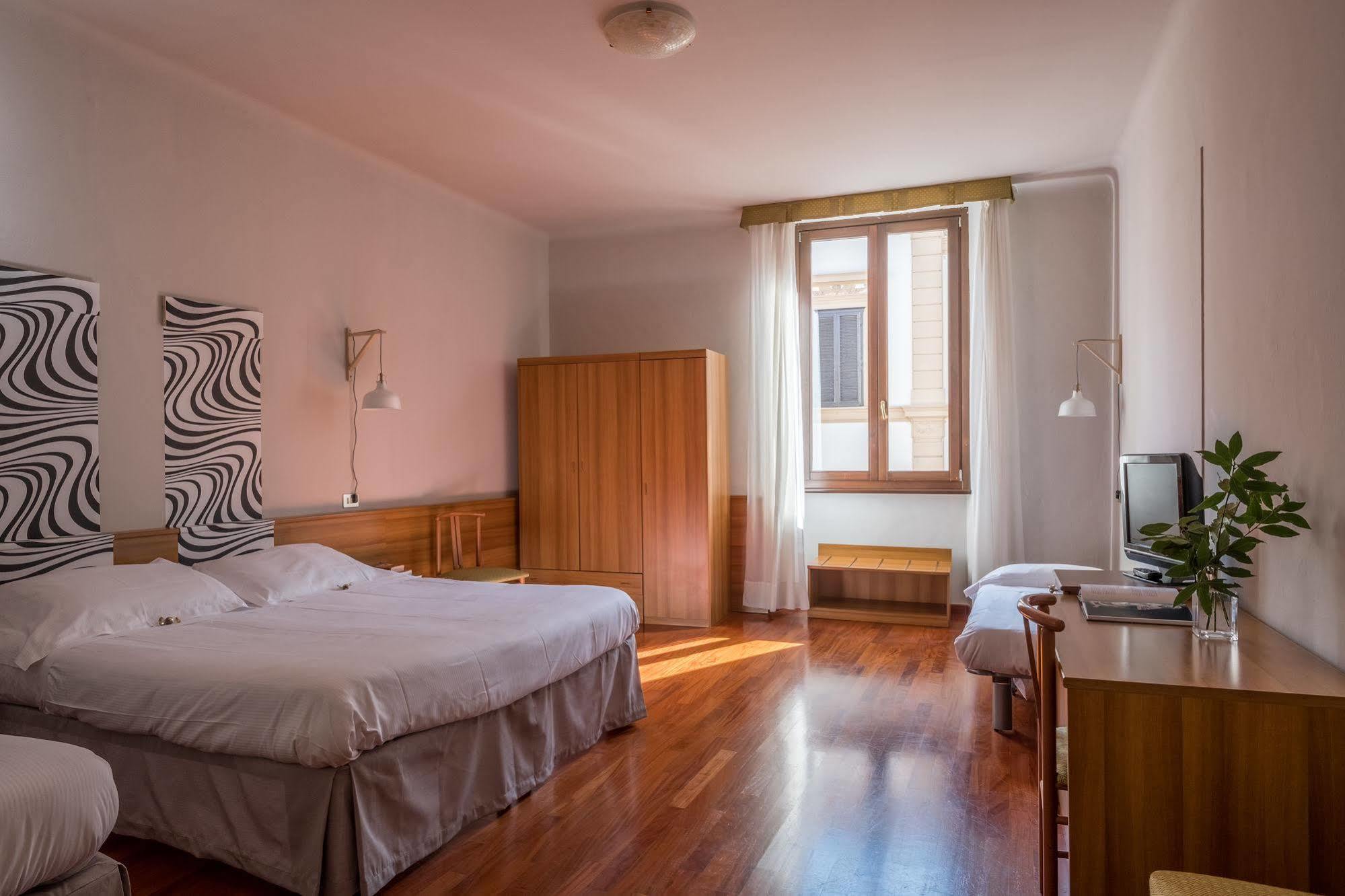 Hotel Colomba フィレンツェ エクステリア 写真