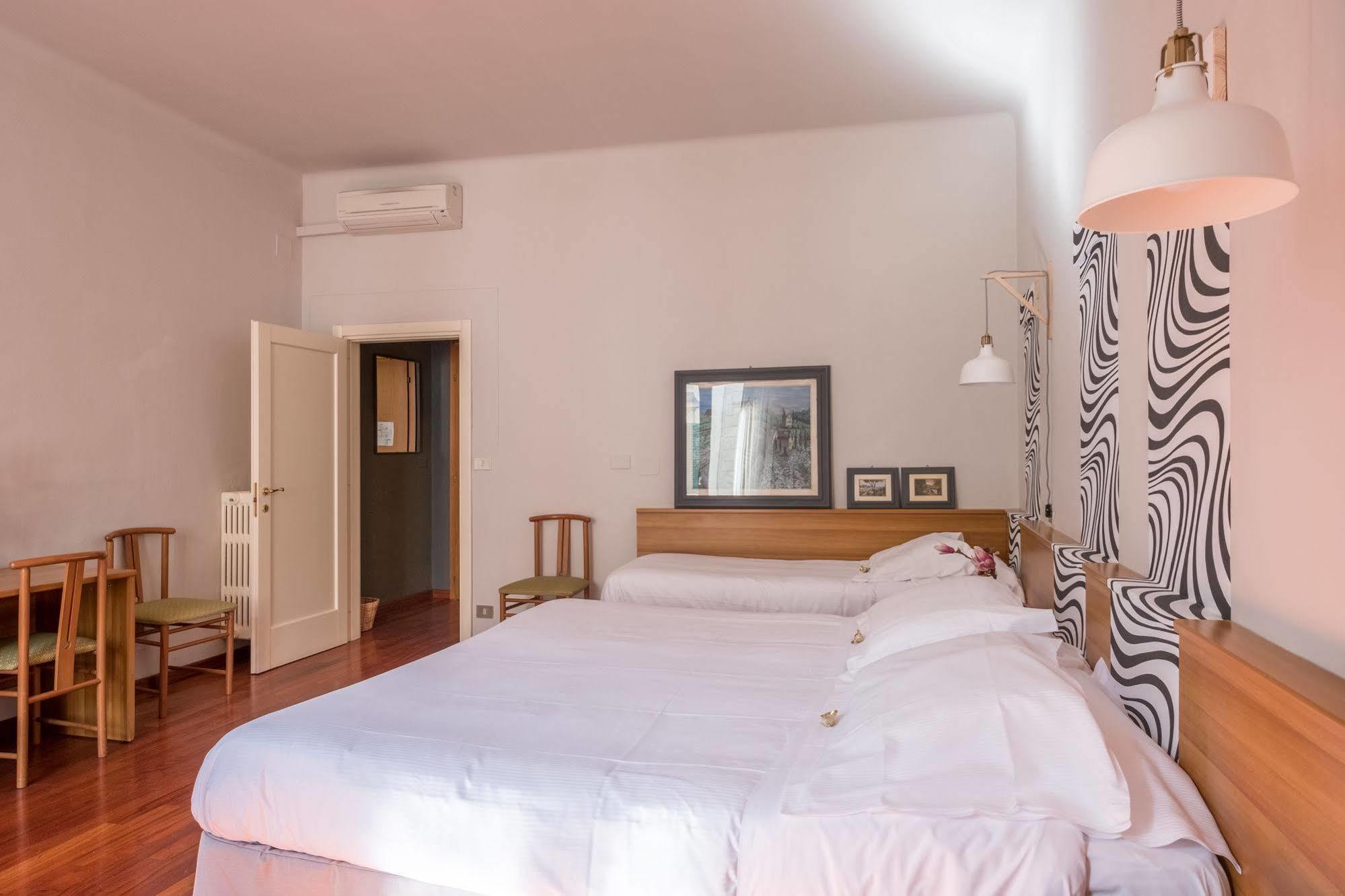 Hotel Colomba フィレンツェ エクステリア 写真